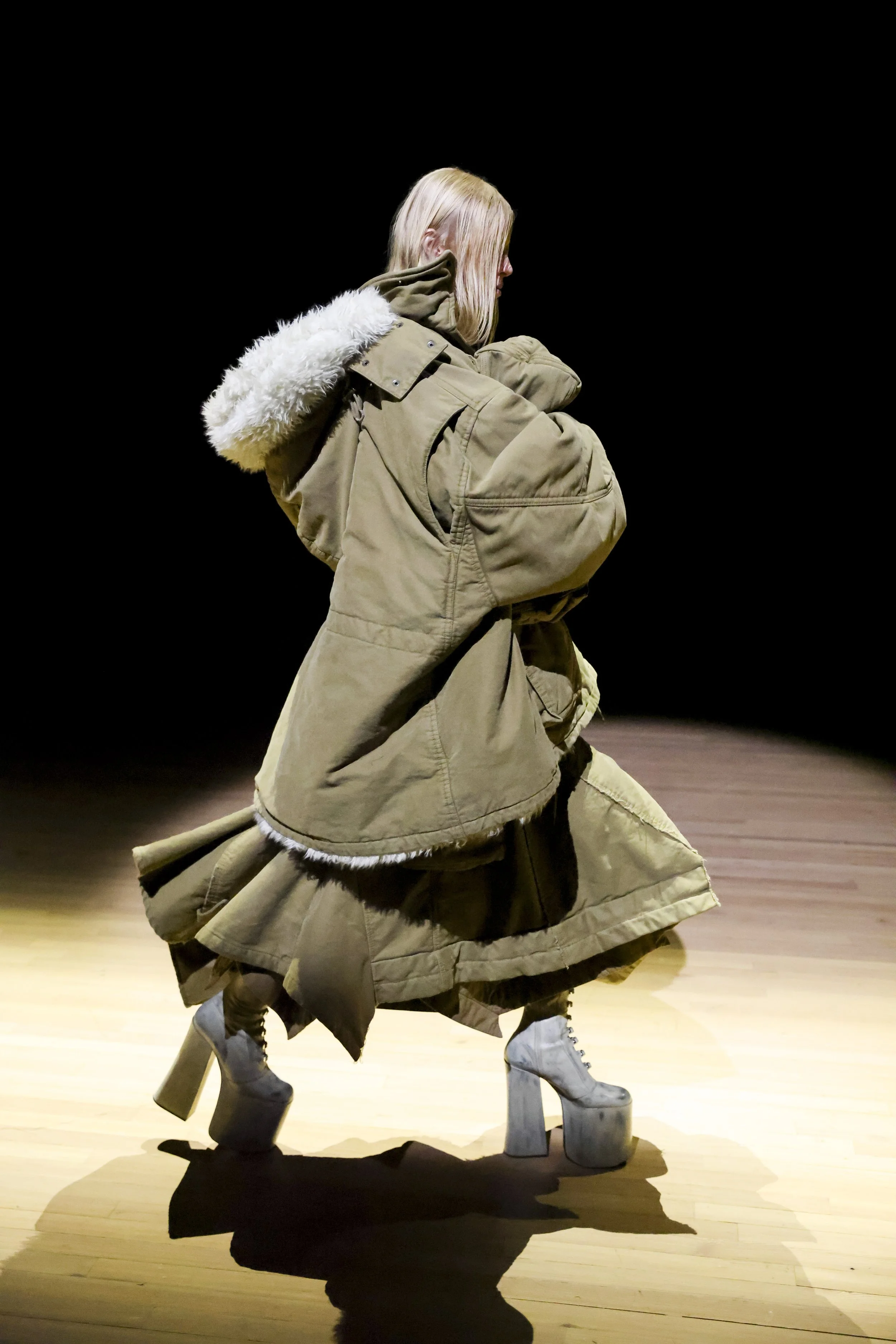 SPRING 2023 — MARC JACOBS